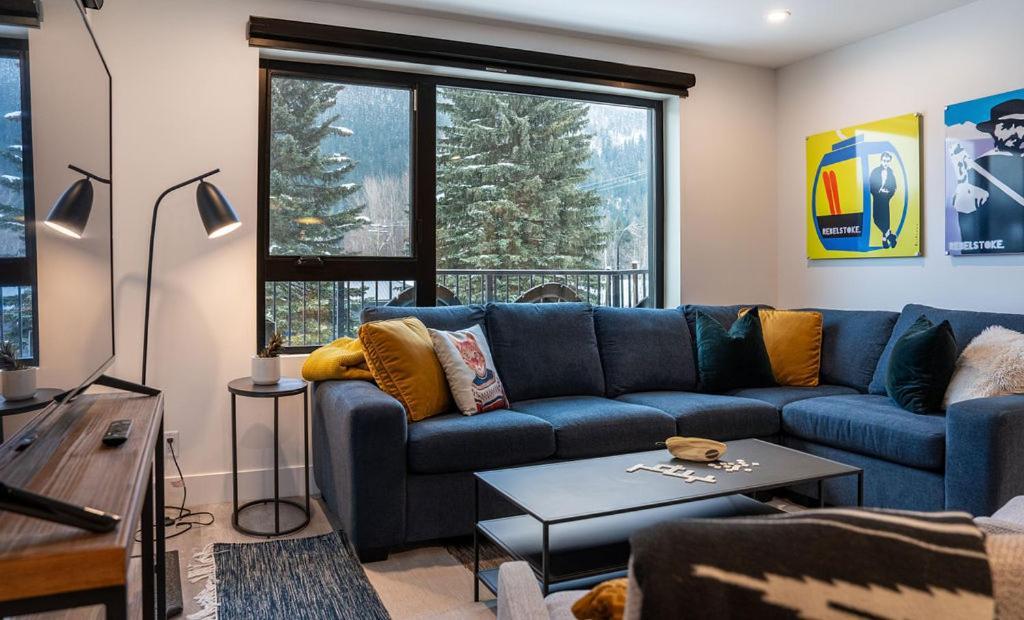 Revel In The Stoke By Revelstoke Vacations Exterior foto
